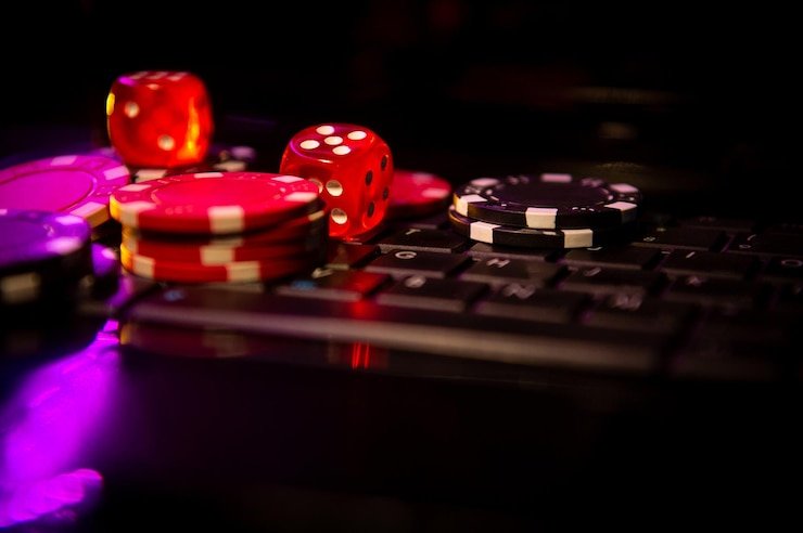 Metode pembayaran DANA dan OVO di aplikasi tajir777